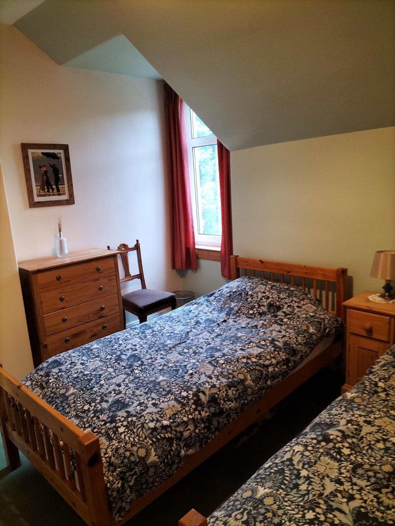 Esk Cottage 皮特洛赫里 外观 照片